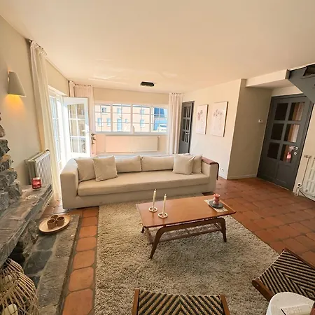 Aubepines Holiday home *